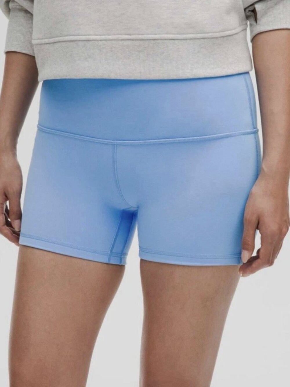 Lululemon Align 4" Shorts,- Size 8- Aero Blue